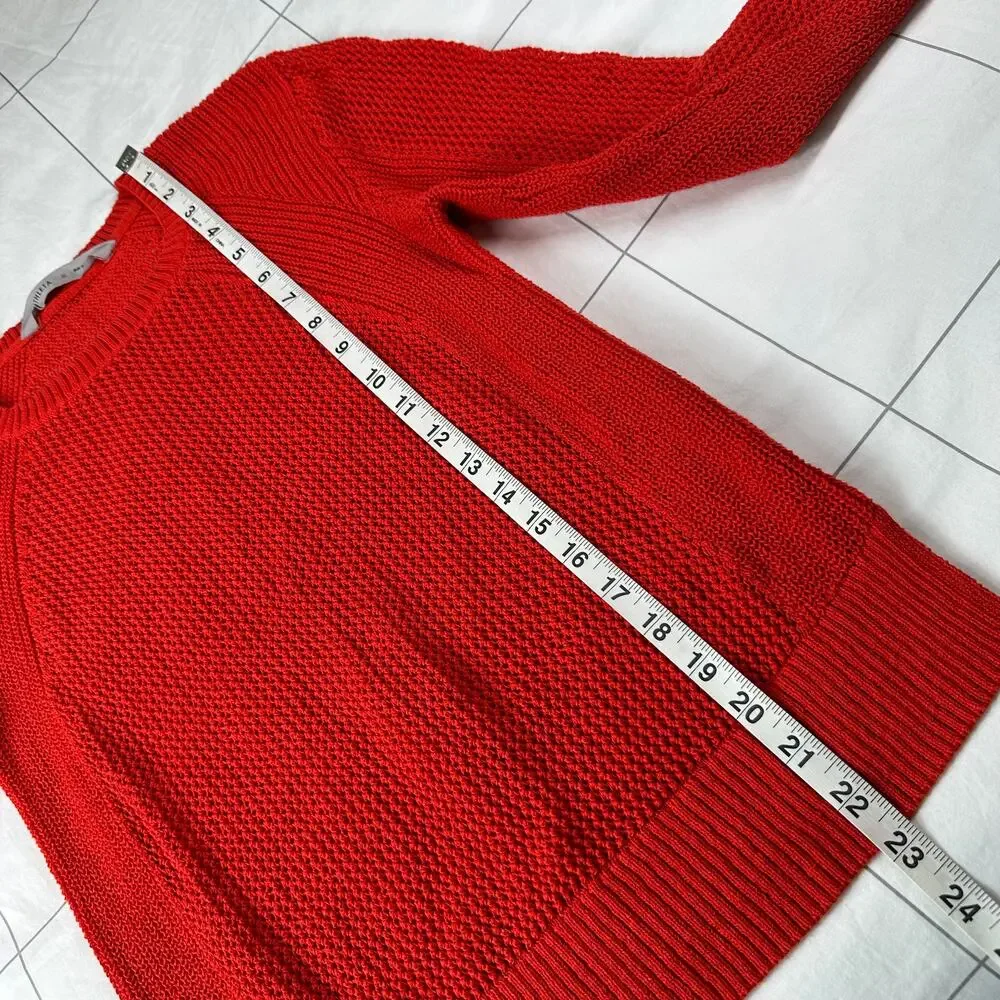 Athleta Sweater Womens Medium Red Mesh Open Knit Nylon Classic Stretch Crew Neck